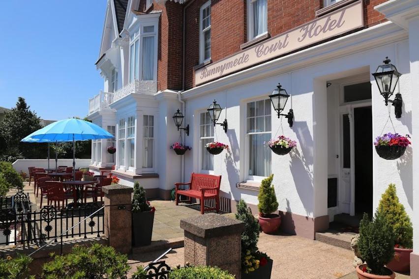 Runnymede Court Hotel Saint Helier Exterior photo